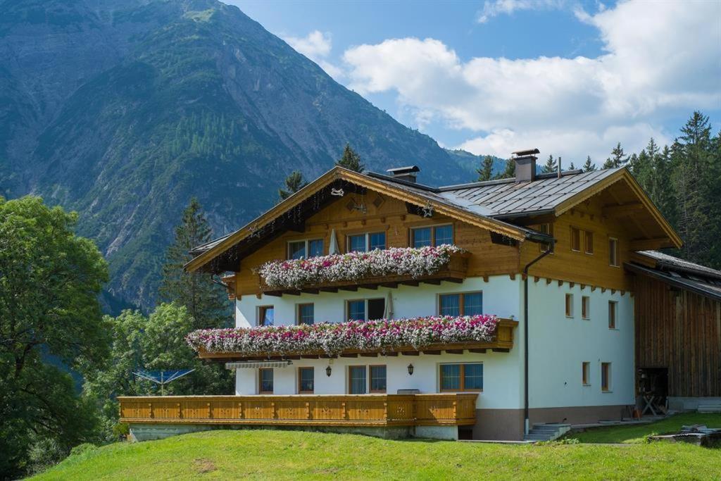 Alpenview Lechtal Apartment โฮลซ์เกา ภายนอก รูปภาพ